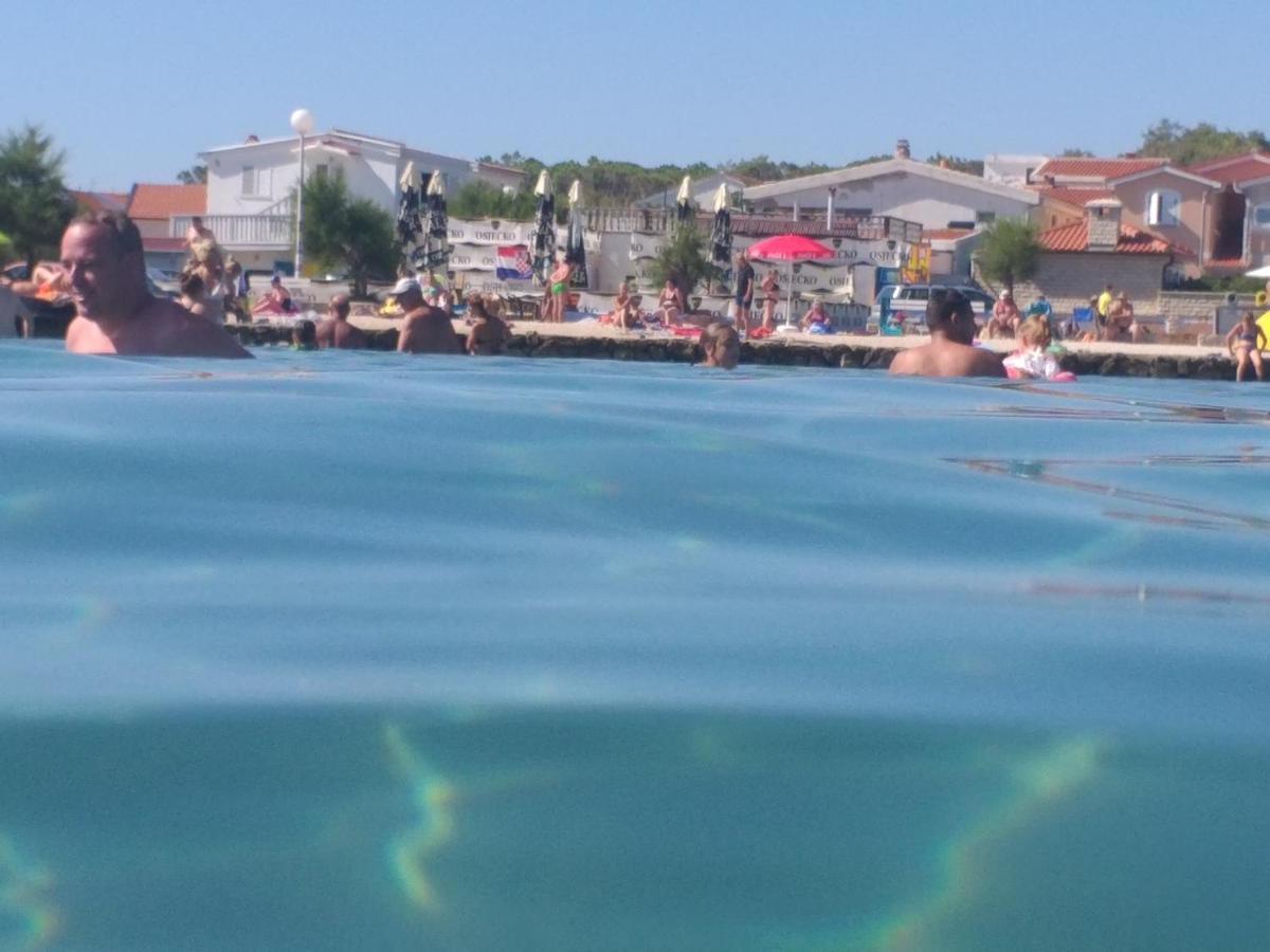 Familien Ferienhaus Vir Croatia 150M Strand Restaurant Einkaufen Bagian luar foto
